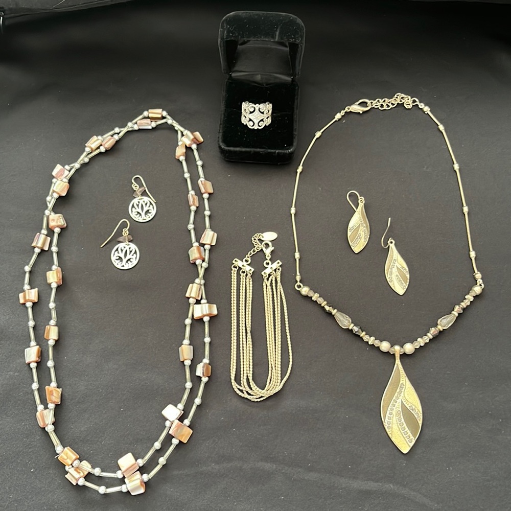 Silver Tone Jewelry Sets
